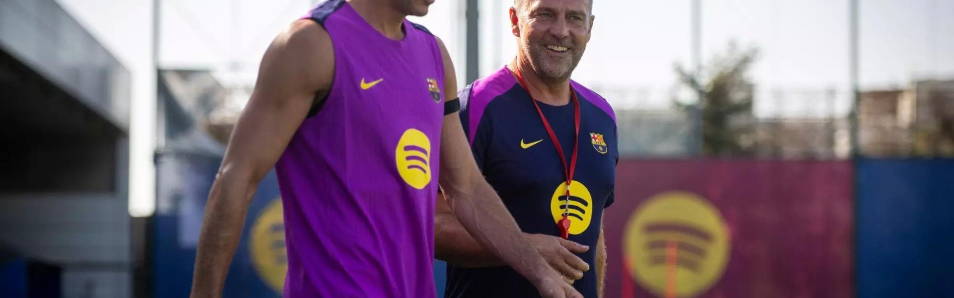 每体：莱万或将度过在巴萨最后一年，费兰成“9号”接班人选