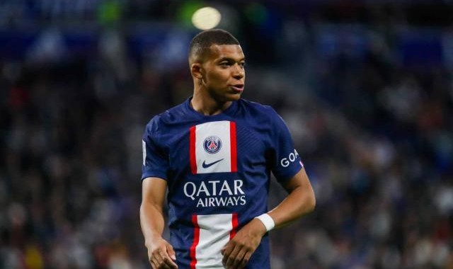 开云网页版-法媒：巴黎对姆巴佩风波感到愤怒 双方将继续会谈